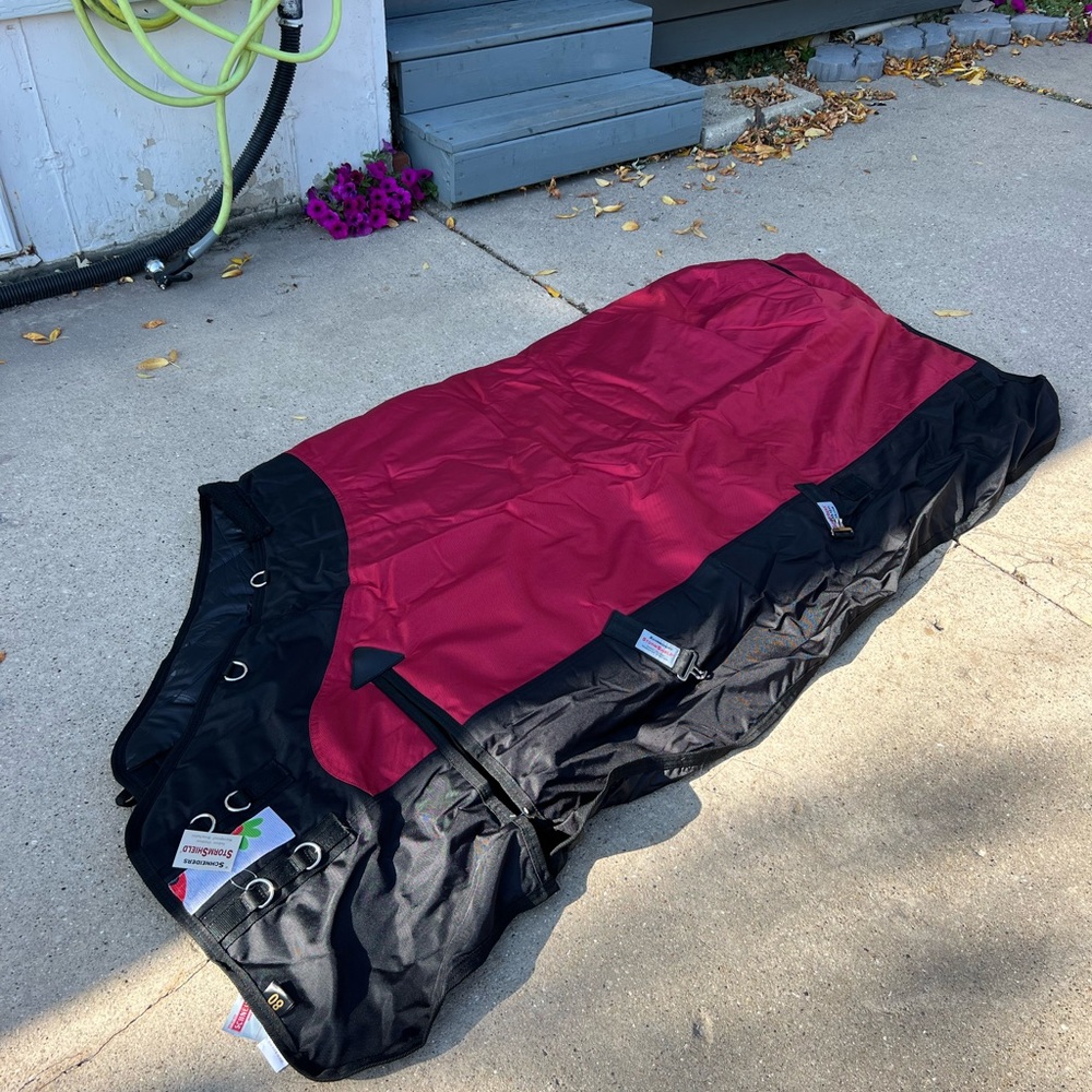 Stormshield blanket size 80